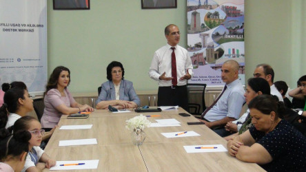 İsmayıllıda "Təhsilalanların davranışlarında sosial-ictimai məsuliyyətinin artırılması” layihəsi çərçivəsində tədbir keçirib