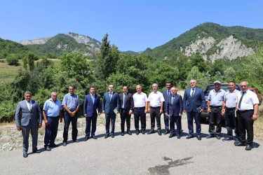 Vətəndaşlarla növbəti səyyar qəbul Mücü kəndində keçirildi