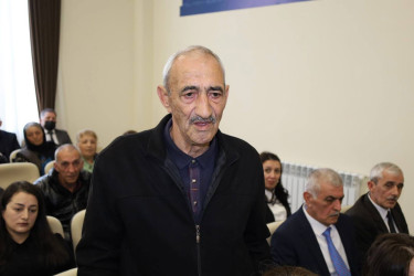 Vətəndaşlarla növbəti səyyar qəbul  İsmayıllı şəhər 4 saylə tam orta məktəbdə keçirilib