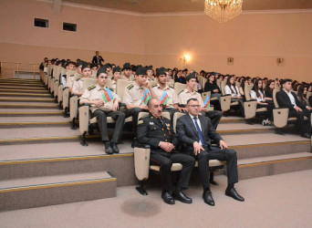 "Konstitusiya və Suverenlik İli: Heydər Əliyev irsi və müasir Azərbaycan gəncliyinin inkişafı" mövzusunda konfrans  keçirilib