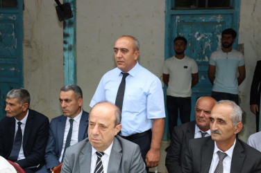 Vətəndaşlarla növbəti səyyar qəbul  rayonun Pirəbilqasım kəndində keçirilib