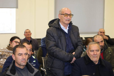 Vətəndaşlarla növbəti səyyar qəbul Sumağallı kəndində keçirilib