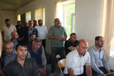 Vətəndaşlarla növbəti səyyar qəbul Kəlbənd kəndində keçirilib