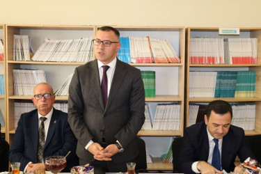 İsmayıllı şəhər 6 saylı tam orta məktəbinin kollektivi ilə görüş keçirilib