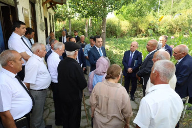 Vətəndaşlarla növbəti səyyar qəbul Əhən kəndində keçirildi