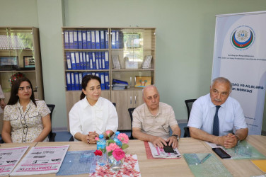 22 İyul - Milli Mətbuat Günü münasibətilə Mərkəzin ekspert qrupunun üzvləri, mətbuat nümayəndələri, blogerlər  və ictimaiyyət nümayəndələri ilə görüş keçirib