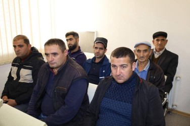 Vətəndaşlarla növbəti səyyar qəbul Gəraybəyli kəndində keçirilib