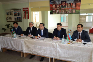 Vətəndaşlarla növbəti səyyar qəbul  rayonun Topçu kəndində keçirilib