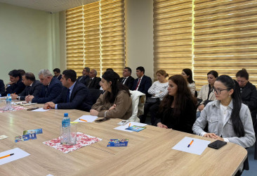 Uşaq hüquqları aylığı çərçivəsində “himayədar ailə modeli” adlı maarifləndirici tədbir keçirilib