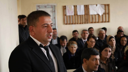 Vətəndaşlarla növbəti səyyar qəbul keçirilib