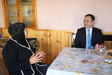 Şəhid ailələri ziyarət olunub