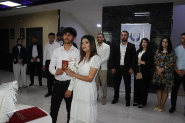 Ailə, Qadın və Uşaq Problemləri üzrə Dövlət Komitəsinin tabeliyində olan İsmayıllı Uşaq və Ailələrə Dəstək Mərkəzi tərəfindən 22 may tarixində 3 cütlüyün kollektiv nikah mərasimi təşkil olunub
