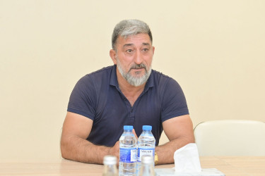Elm və təhsil naziri Emin Əmrullayev İsmayıllı şəhərində sakinlərin müraciətlərini dinləyib.