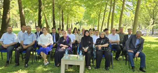İsmayıllı rayon komandasının üzvlərinə Azərbaycan Respublikası Gənclər və İdman Nazirliyi tərəfindən verilmiş velosipedlərin təqdim olunma mərasimi keçirilib
