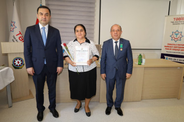 17 İyun – Tibb İşçilərinin Peşə Bayramı Günüdür