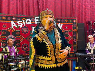 Saz-söz sənətinə ehtiram