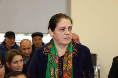 Vətəndaşlarla növbəti səyyar qəbul Sumağallı kəndində keçirilib