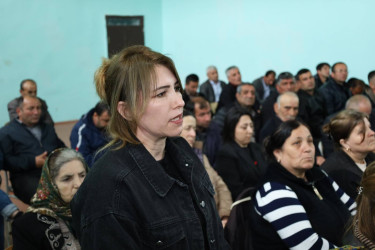 Vətəndaşlarla növbəti səyyar qəbul Mollaisaqlı kəndində keçirilib