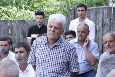 RİH başçısı Nahid Bağırovun sakinlərlə yerlərdə görüşləri davam edir