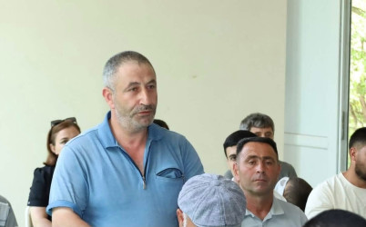 Vətəndaşlarla növbəti səyyar qəbul Mücü kəndində keçirildi