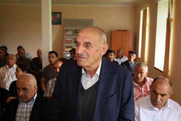 Vətəndaşlarla növbəti səyyar qəbul Əhən kəndində keçirildi