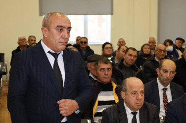 Vətəndaşlarla növbəti səyyar qəbul Sumağallı kəndində keçirilib