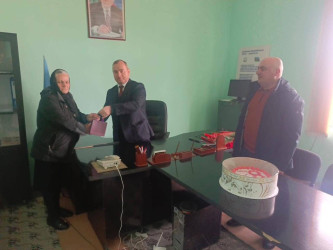 Şəhid ailələri ziyarət olunub