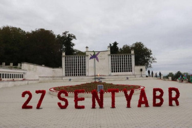 İsmayıllıda 27 sentyabr Anım Günü ilə əlaqədar Şəhidlər Xiyabanı ziyarət edilib