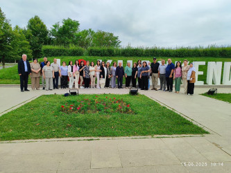 İsmayıllı Rayon Mərkəzi Xəstəxanasının kollektivi 15 iyun Milli Qurtuluş günü və 17 iyun "Tibb işçilərinin peşə bayramı günü" münasibətilə işğaldan azad olunan torpaqlarımıza, Şuşa və Xankəndiyə səfər edib