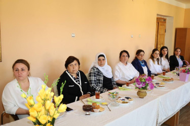 Rayon rəhbəri  İsmayıllı şəhər 5 saylı tam orta məktəbin müəllim kollektivi ilə görüş keçirib