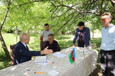 Vətəndaşlarla növbəti səyyar qəbul rayonun Kürdüvan kəndində keçirilib