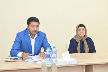 Elm və təhsil naziri Emin Əmrullayev İsmayıllı şəhərində sakinlərin müraciətlərini dinləyib.