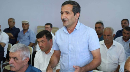 Vətəndaşlarla növbəti səyyar qəbul Sulut kəndində keçirilib