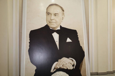 12 Dekabr – Ümummilli Lider Heydər Əliyevin anım günüdür